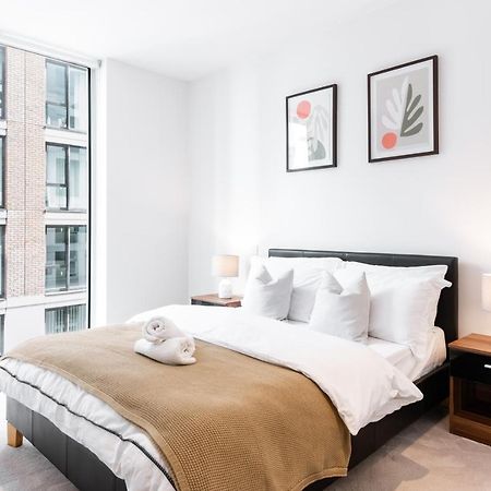 Khayat Homes - The Owelor - Two Bed Londen Buitenkant foto